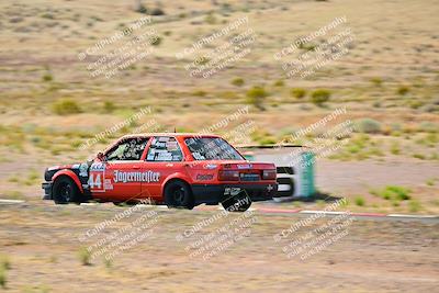 media/May-04-2025-Lucky Dog Racing (Sun) [[21629467aa]]/Turn 6 (910-930am)/